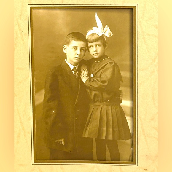 Vintage Sepia Studio Photograph 1910s - Picture 1 of 5